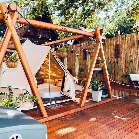 Natures Edge Beachfront Luxury Glamping Тау Экстерьер фото