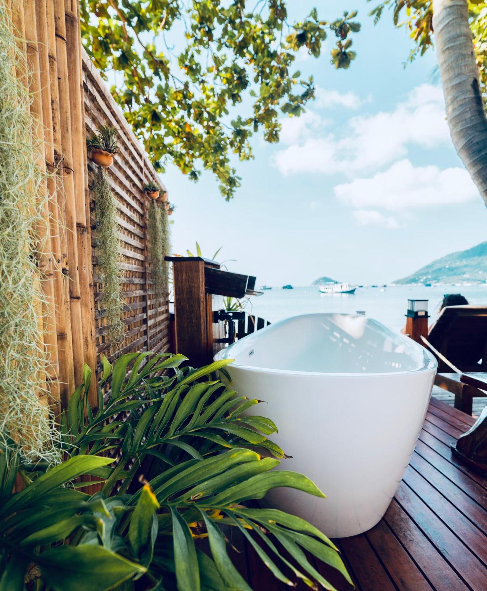 Natures Edge Beachfront Luxury Glamping Тау Экстерьер фото