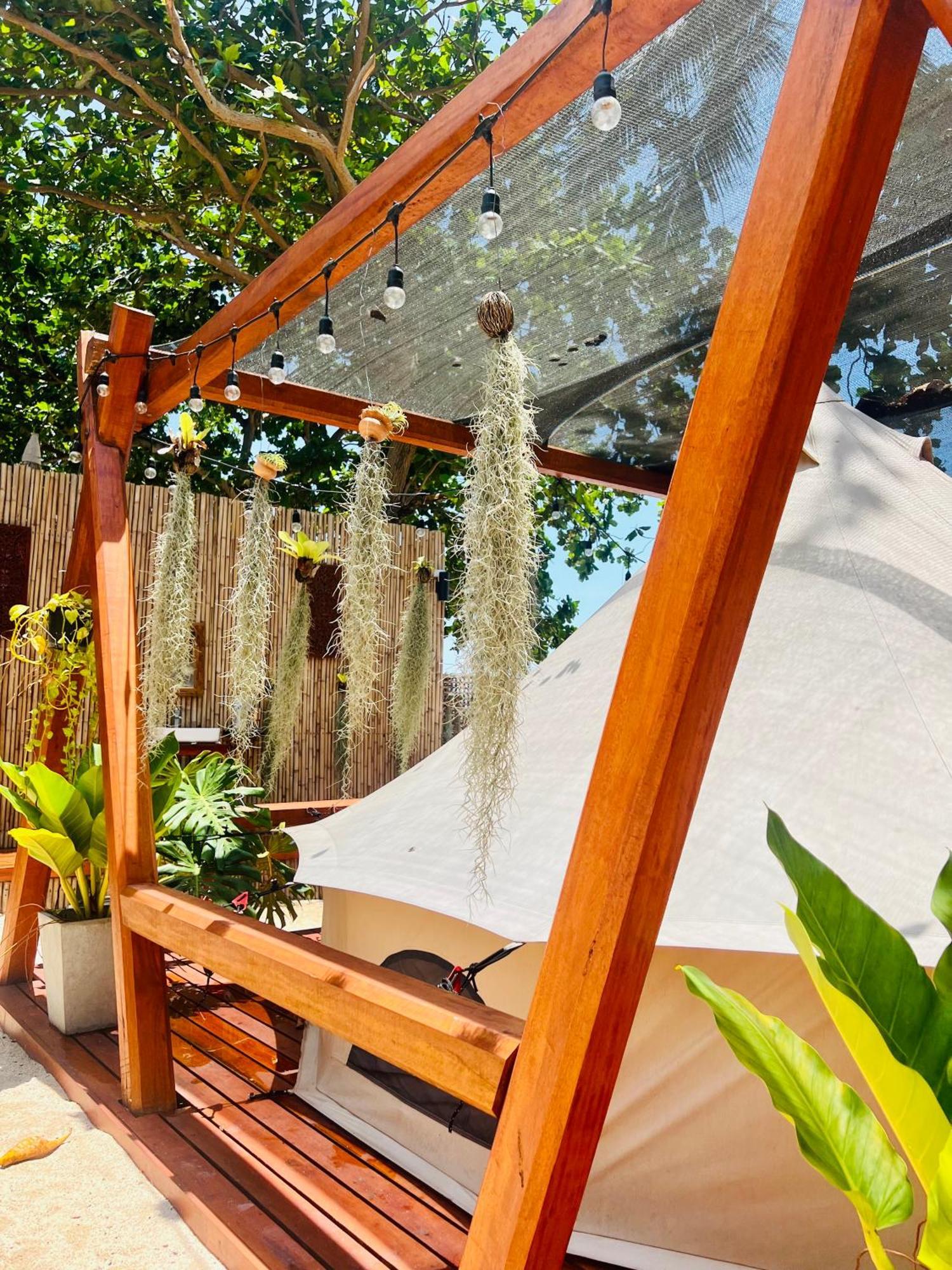 Natures Edge Beachfront Luxury Glamping Тау Экстерьер фото